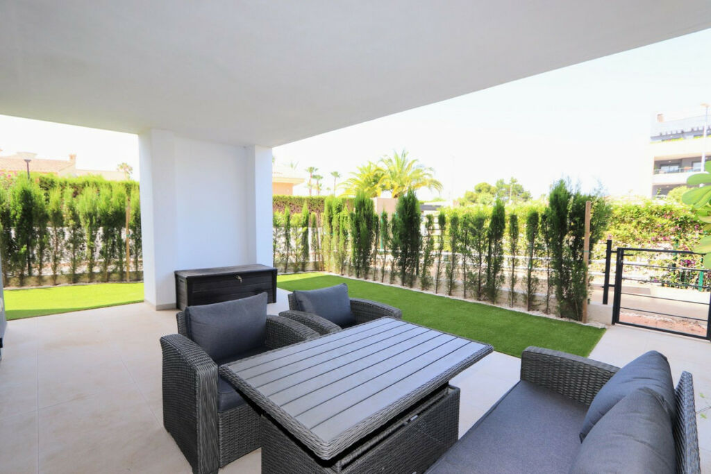 Ground Floor Apartment Playa Flamenca Alicante - image 7