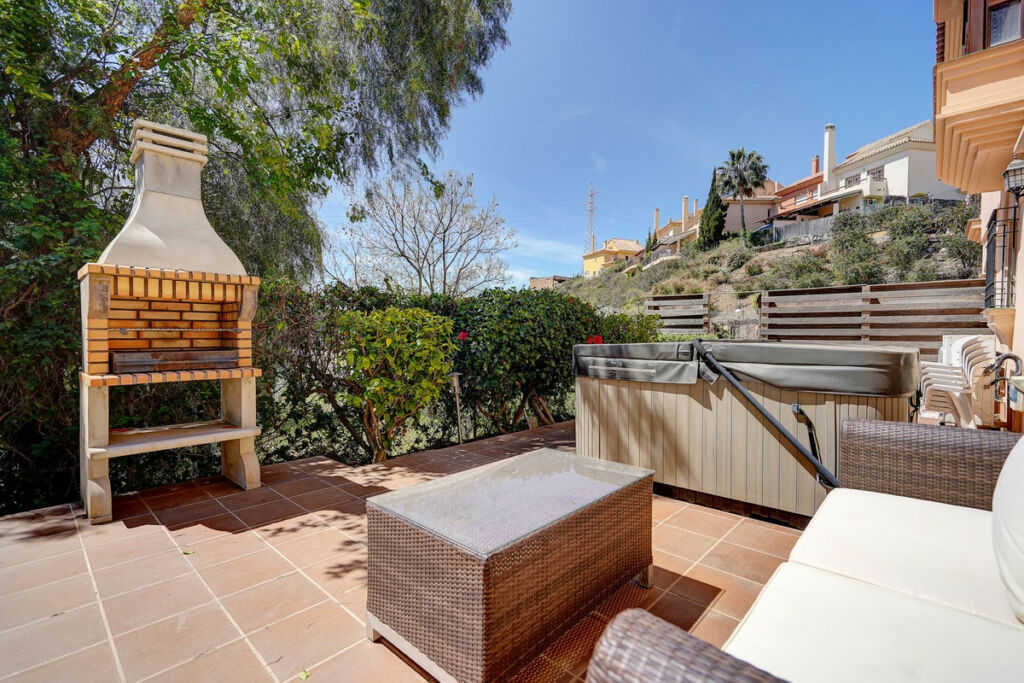 Semi-Detached House Riviera del Sol Málaga - image 7