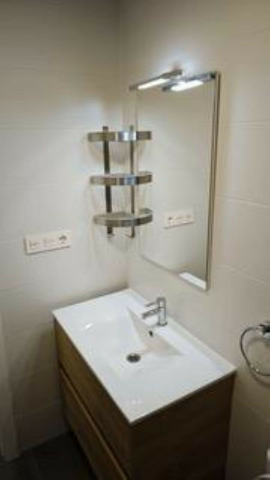 Middle Floor Apartment Torrevieja Alicante - image 7