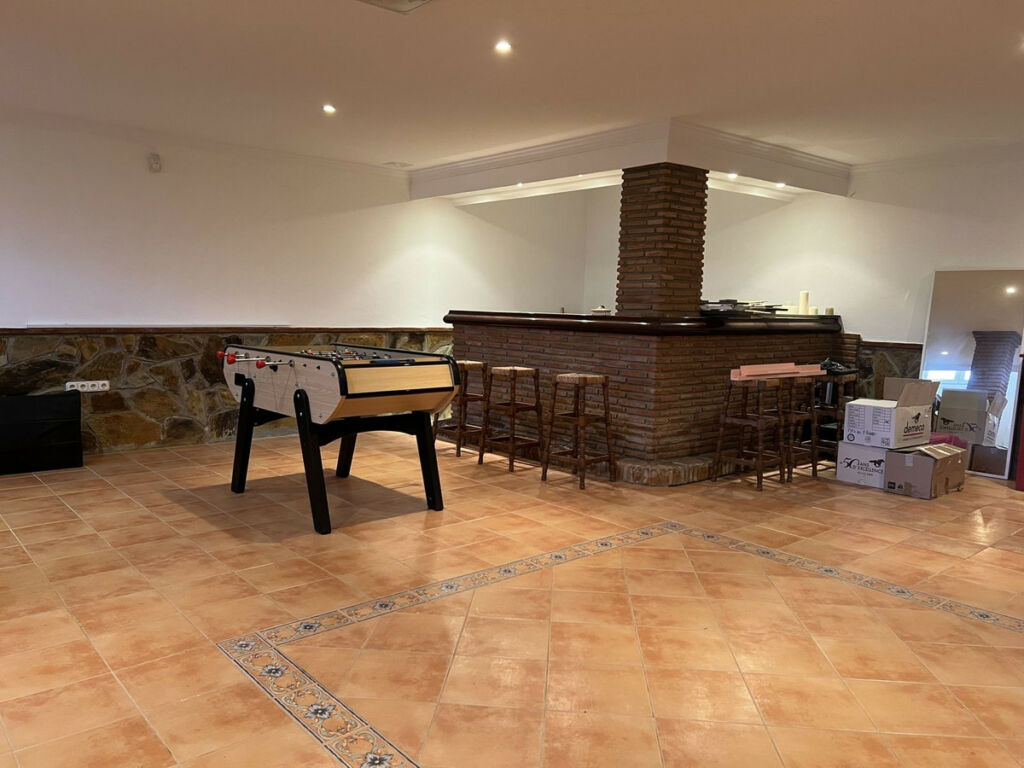Detached Villa Rincón de la Victoria Málaga - image 7