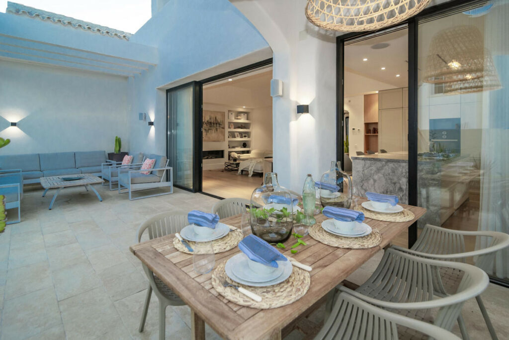 Detached Villa Marbella Málaga - image 7