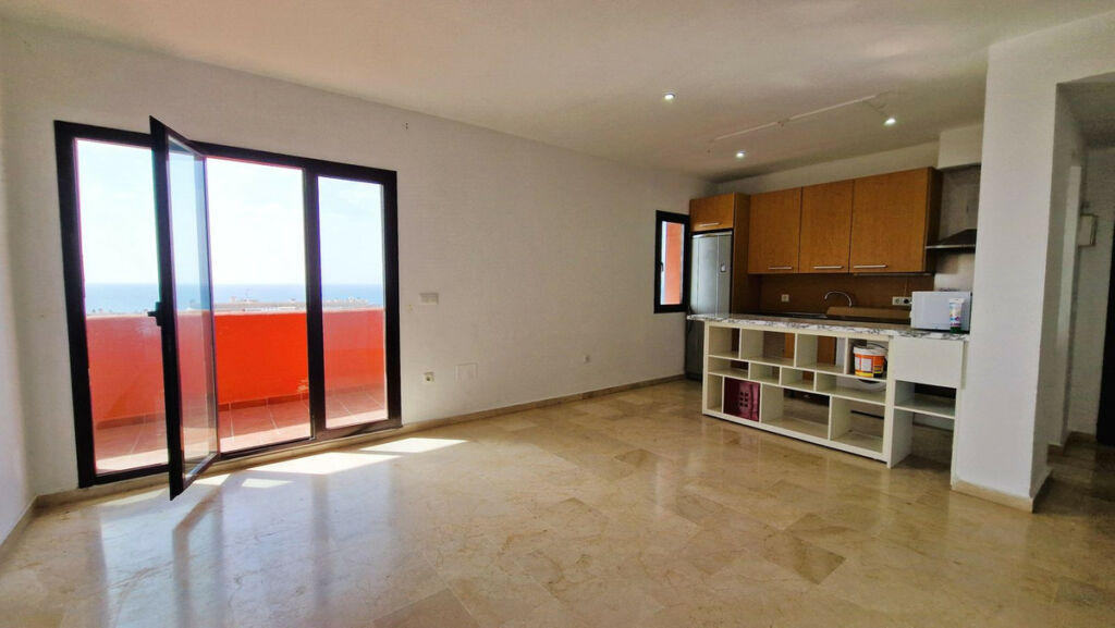 Top Floor Apartment Estepona Málaga - image 7