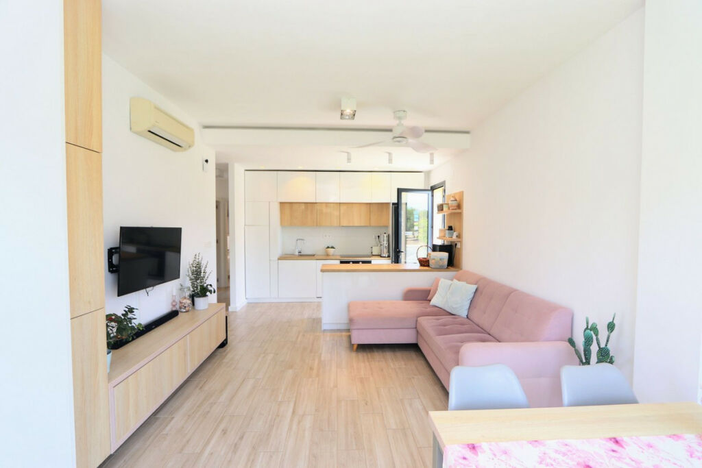 Detached Villa La Zenia Alicante - image 6
