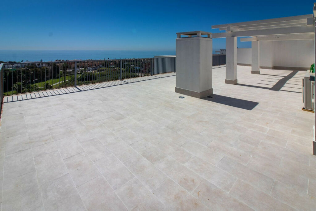 Penthouse Casares Málaga - image 7