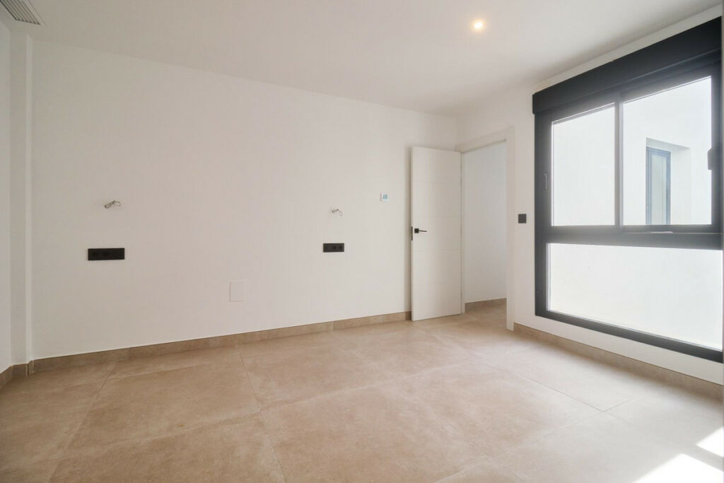 Middle Floor Apartment Fuengirola Málaga - image 76