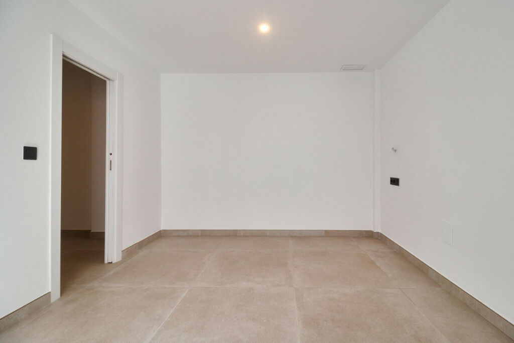Middle Floor Apartment Fuengirola Málaga - image 78