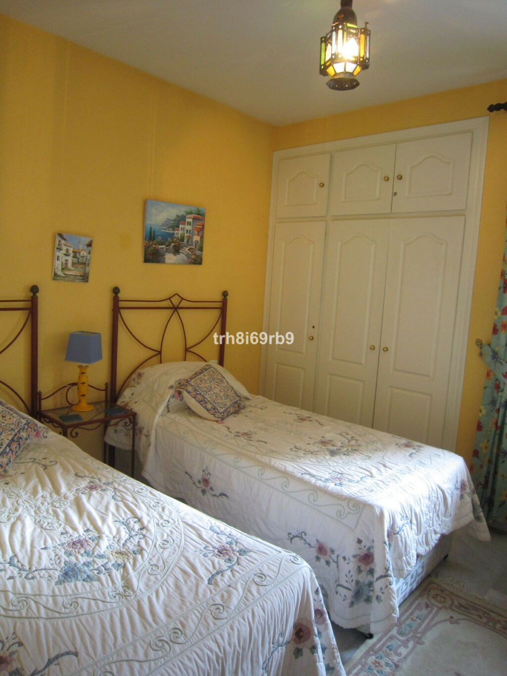 Ground Floor Apartment El Paraiso Málaga - image 8