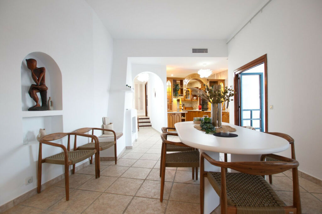 Ground Floor Apartment Puerto de Cabopino Málaga - image 8