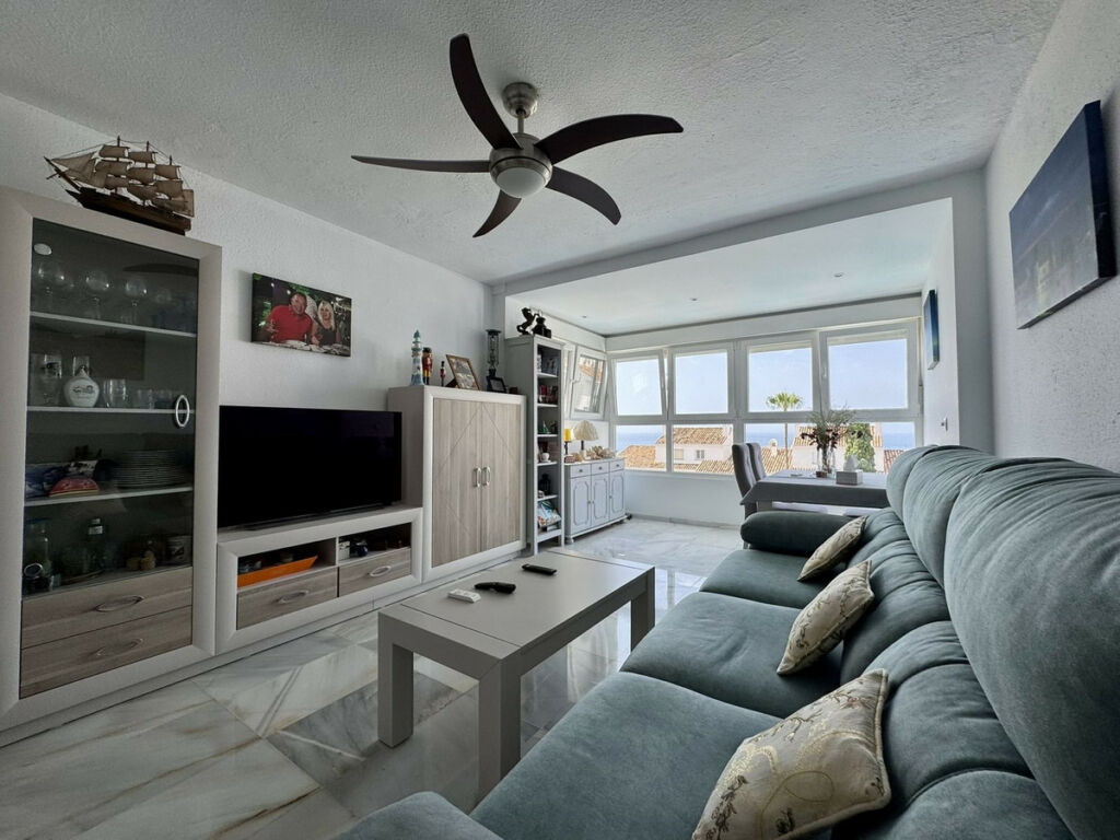 Penthouse Riviera del Sol Málaga - image 10