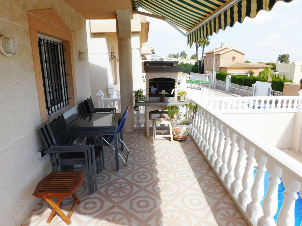 Detached Villa Blue Lagoon Alicante - image 8