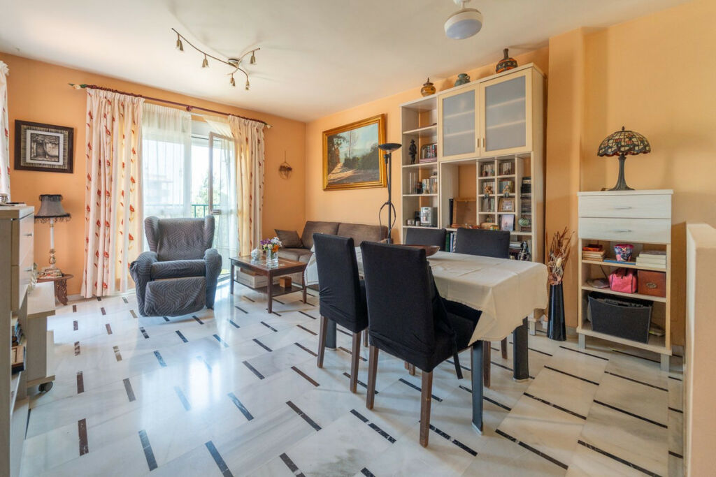 Townhouse Torreblanca Málaga - image 8