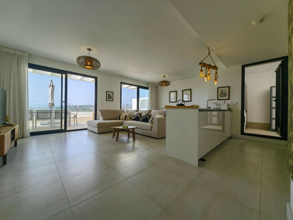 Penthouse Duplex Estepona Málaga - image 8