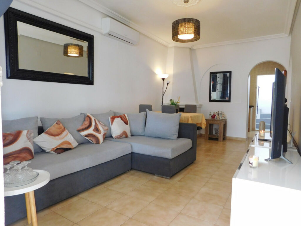 Townhouse San Miguel de Salinas Alicante - image 8