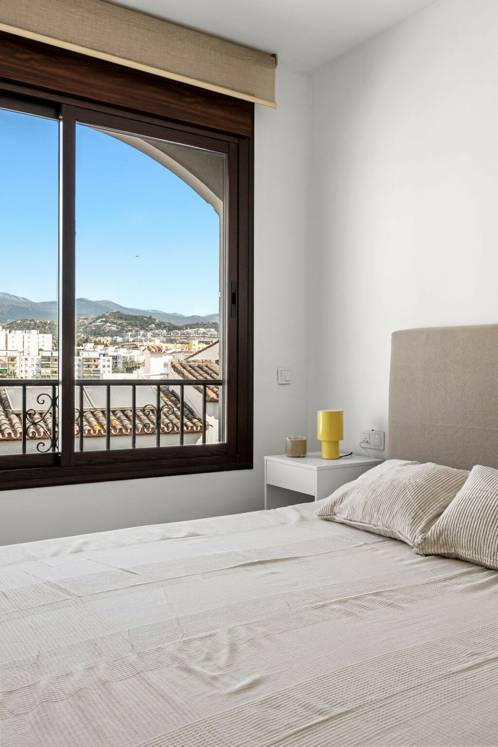 Top Floor Apartment Estepona Málaga - image 8
