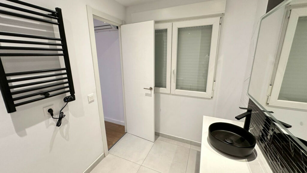 Middle Floor Apartment Benidorm Alicante - image 20