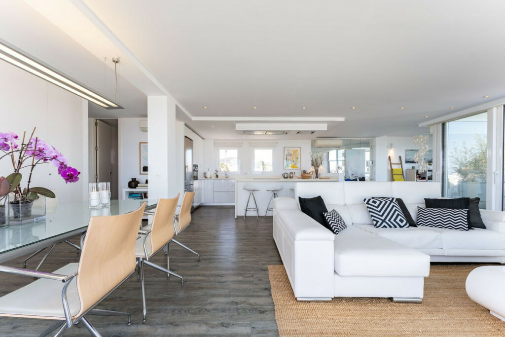 Penthouse Calahonda Málaga - image 8