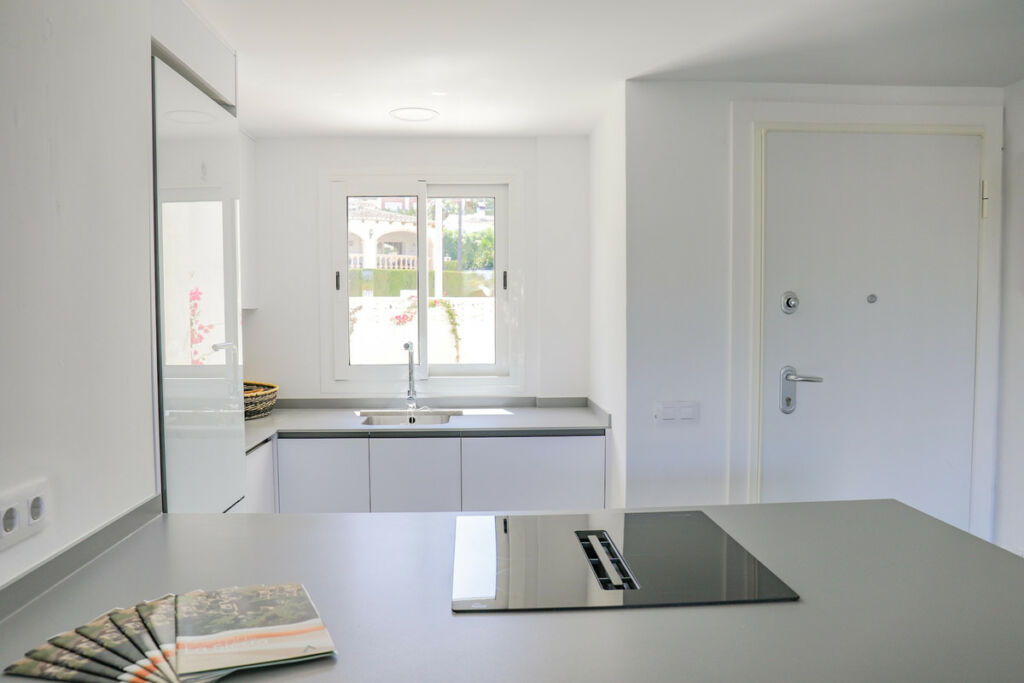 Ground Floor Apartment Tossal Gross Alicante - image 8