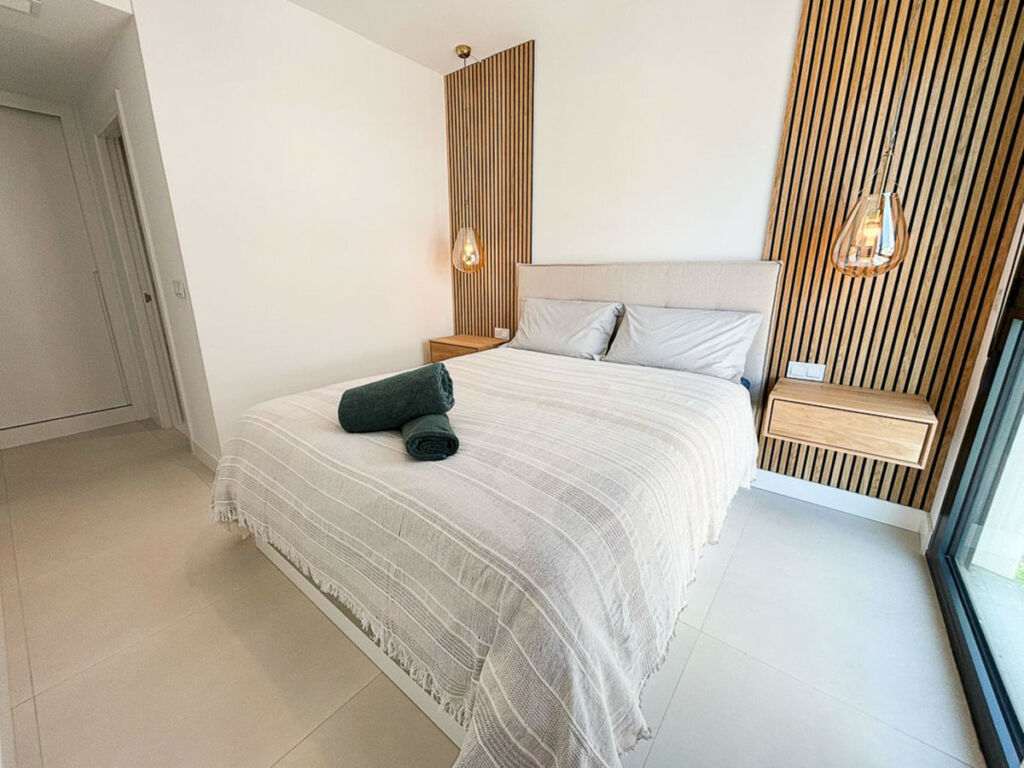 Middle Floor Apartment Fuengirola Málaga - image 8