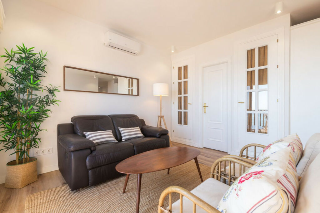 Penthouse Elviria Málaga - image 8