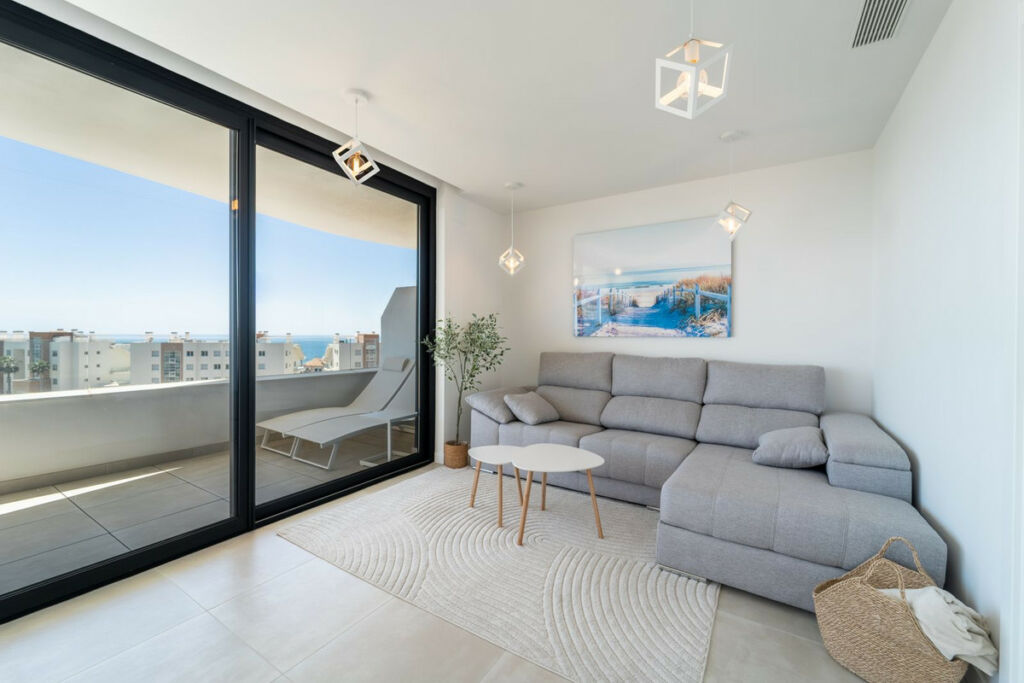 Top Floor Apartment Higueron Málaga - image 7