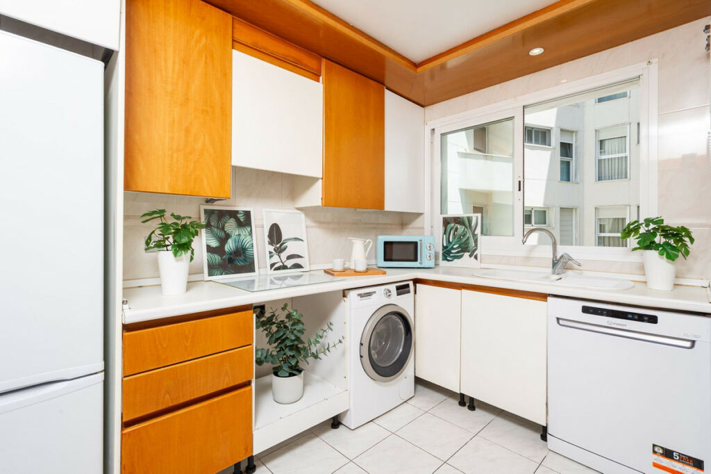 Middle Floor Apartment Marbella Málaga - image 7