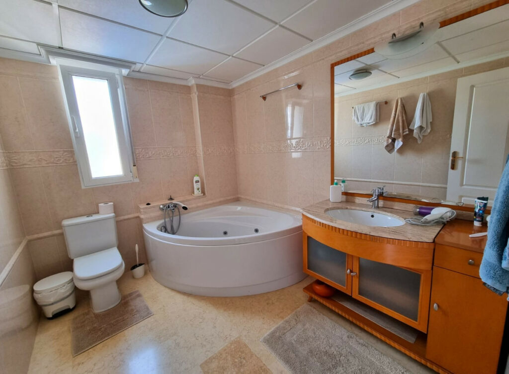 Detached Villa La Mata Alicante - image 15