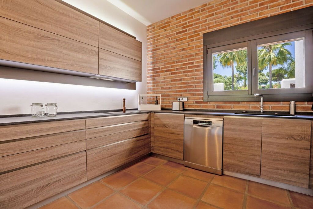 Detached Villa La Cala Golf Málaga - image 5