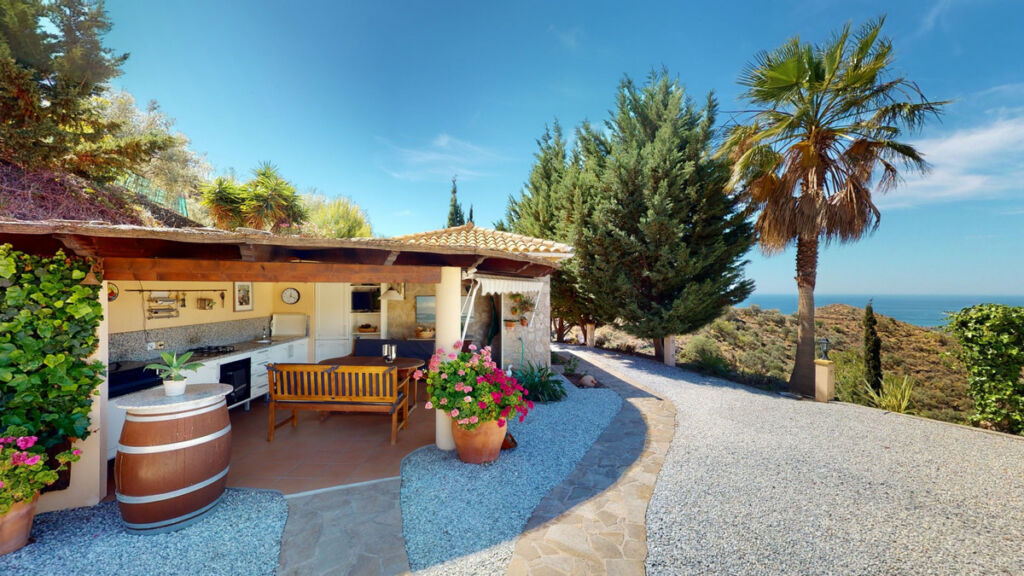 Detached Villa Algarrobo Málaga - image 8