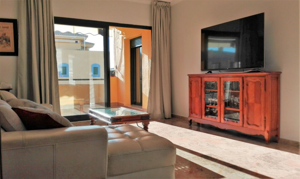 Middle Floor Apartment San Pedro de Alcántara Málaga - image 8