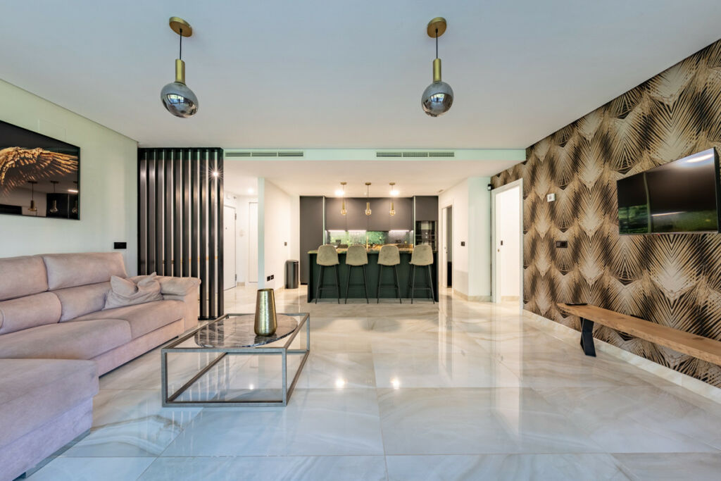 Ground Floor Apartment Benahavís Málaga - image 8