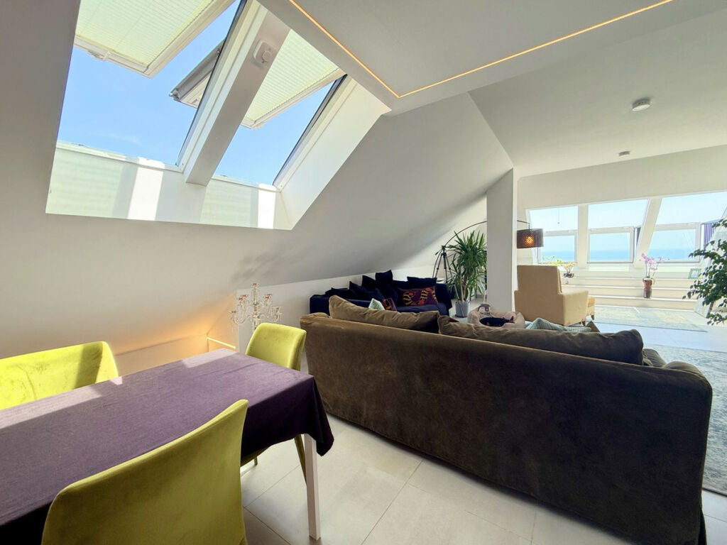 Penthouse La Duquesa Málaga - image 8