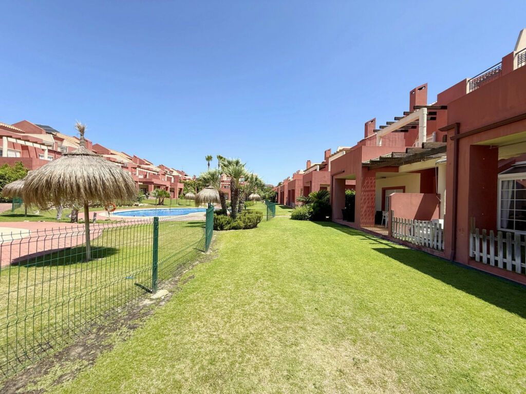 Townhouse Sotogrande Cádiz - image 8