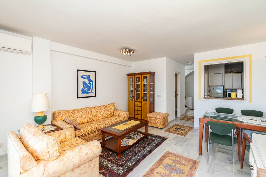 Penthouse Duplex Calahonda Málaga - image 8