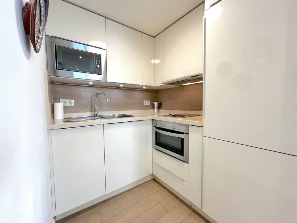 Ground Floor Apartment Estepona Málaga - image 8