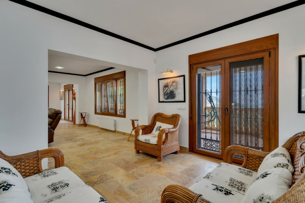 Detached Villa Beniarbeig Alicante - image 8