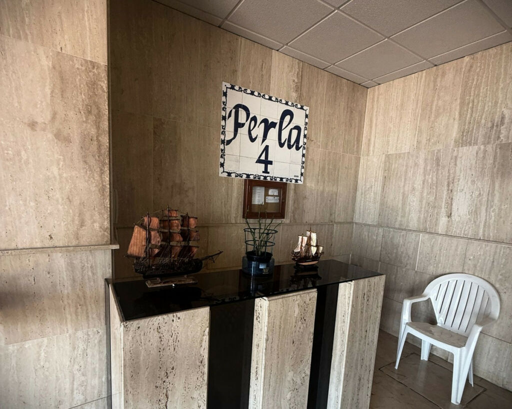 Middle Floor Apartment Fuengirola Málaga - image 25