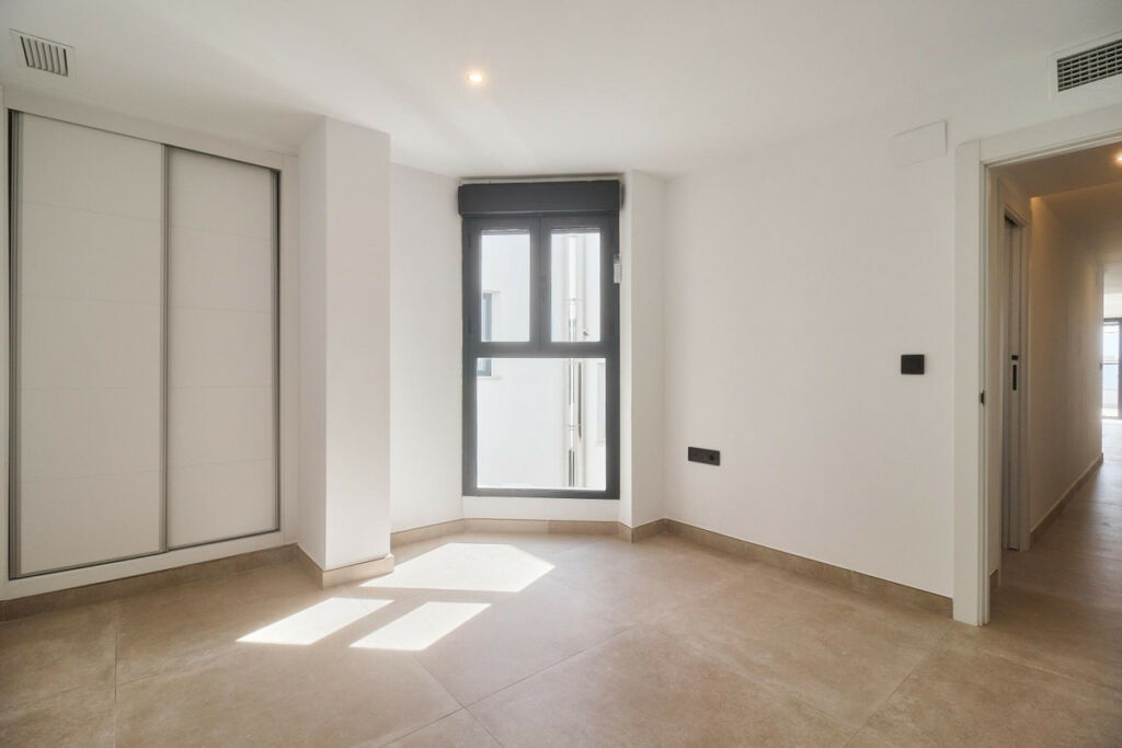 Middle Floor Apartment Fuengirola Málaga - image 86