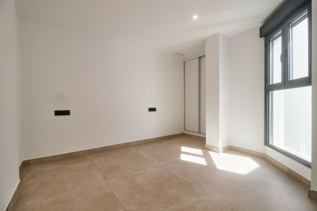 Middle Floor Apartment Fuengirola Málaga - image 87