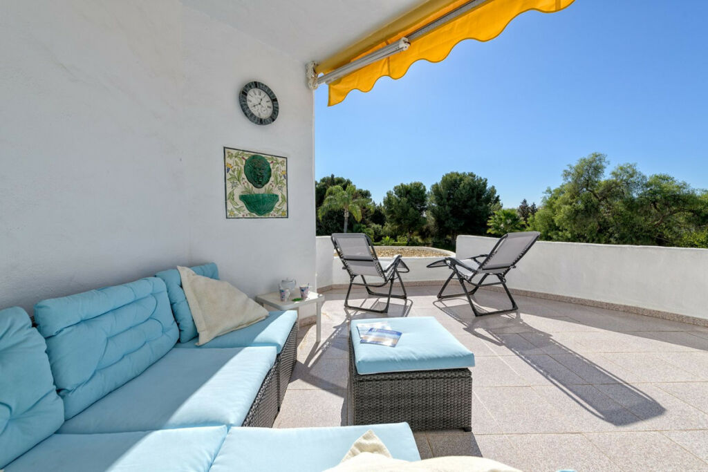 Penthouse Duplex Calahonda Málaga - image 9