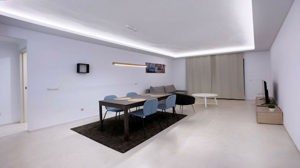 Ground Floor Apartment Nueva Andalucía Málaga - image 9