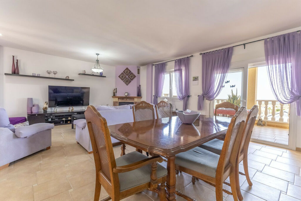 Detached Villa Algorfa Alicante - image 9