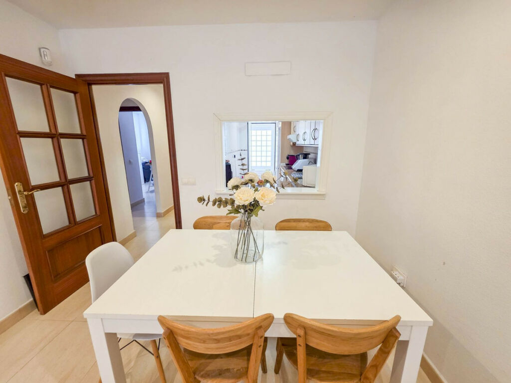 Middle Floor Apartment San Luis de Sabinillas Málaga - image 9