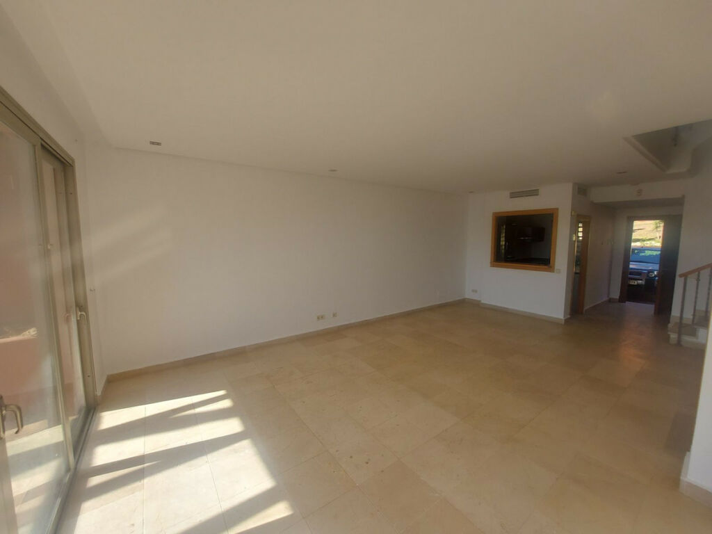 Townhouse Manilva Málaga - image 9