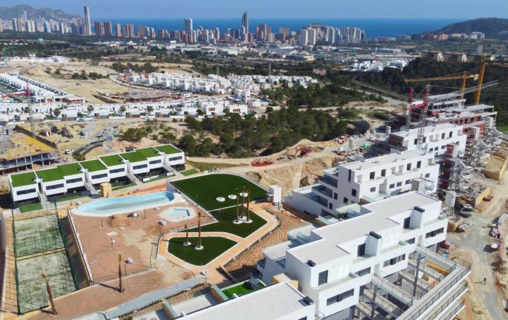 Middle Floor Apartment Finestrat Alicante - image 9