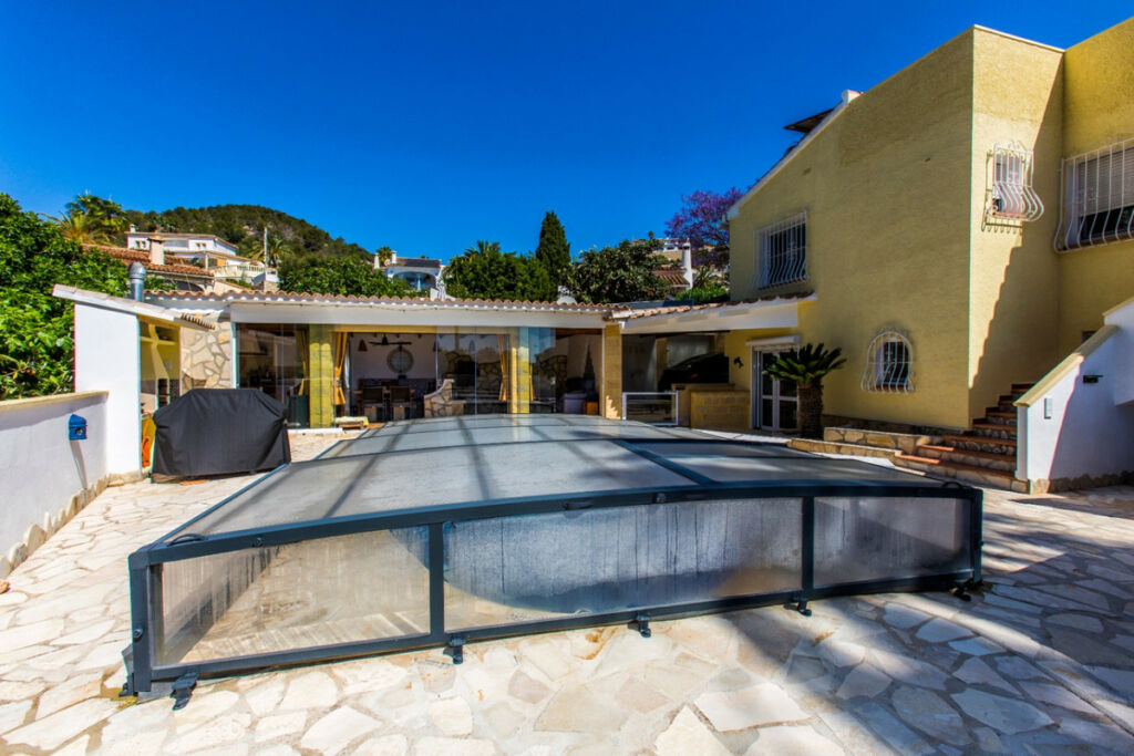 Detached Villa Benissa Alicante - image 10