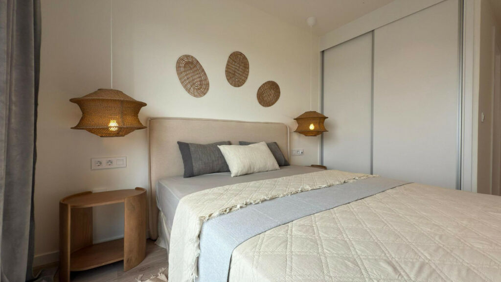 Townhouse Finestrat Alicante - image 9