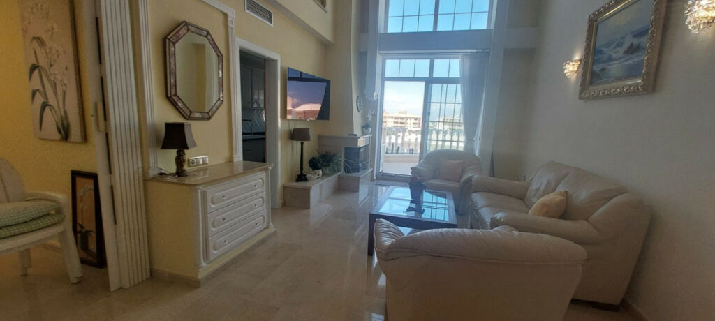 Penthouse Guardamar del Segura Alicante - image 9