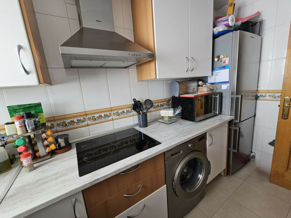 Middle Floor Apartment Torremolinos Málaga - image 9