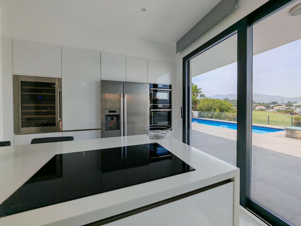 Detached Villa La Cala Golf Málaga - image 10
