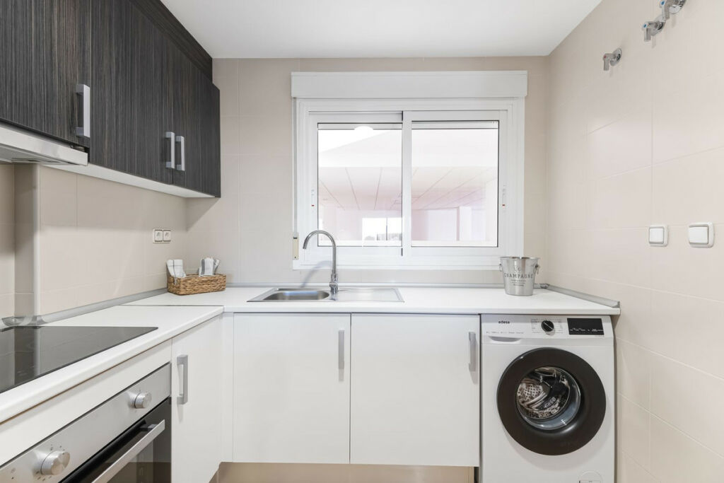 Ground Floor Apartment Lomas de Cabo Roig Alicante - image 9